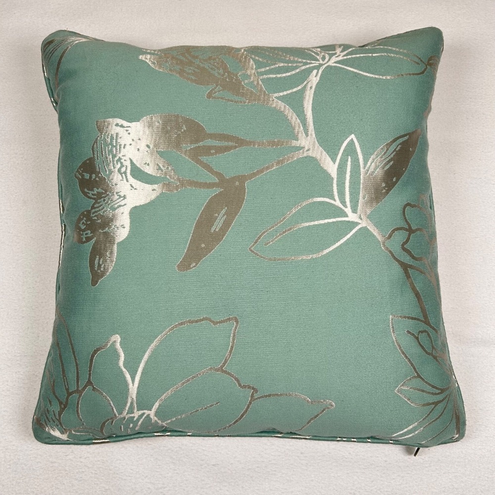 Pier 1 Imports Pillow‎ Turquoise Silver Flower Tan Polka Dot Reversible Nice